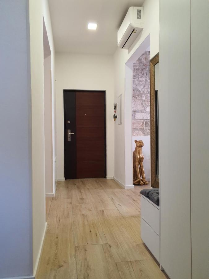 Appartamento Connor Pola Esterno foto